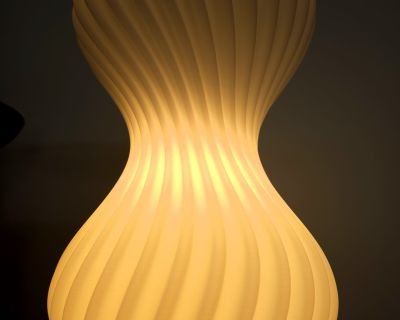 Hourglass table lamp